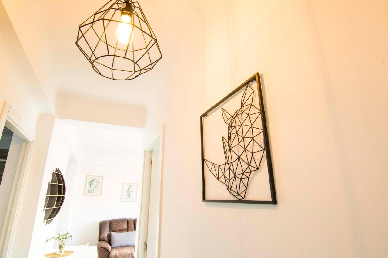 P&P Apartaments Arapiles Malaga Luaran gambar